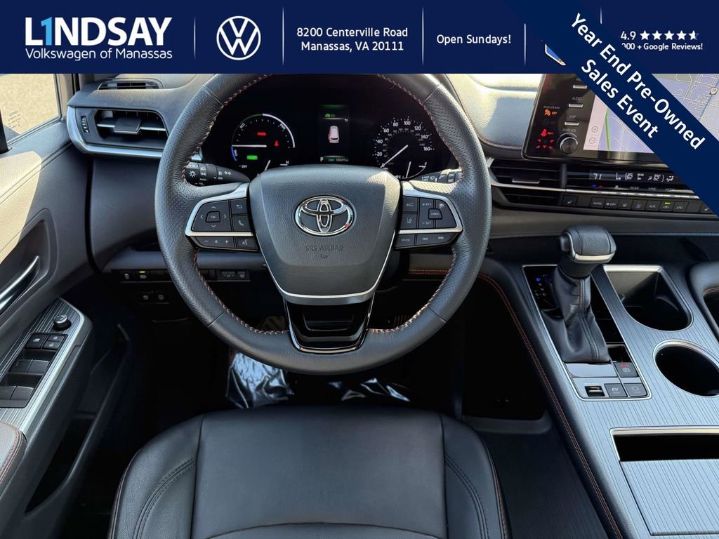 Used 2021 Toyota Sienna XSE image 13