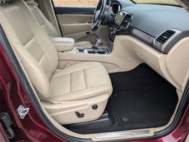 Used 2020 Jeep Grand Cherokee Limited w/ Trailer Tow Group IV image 43