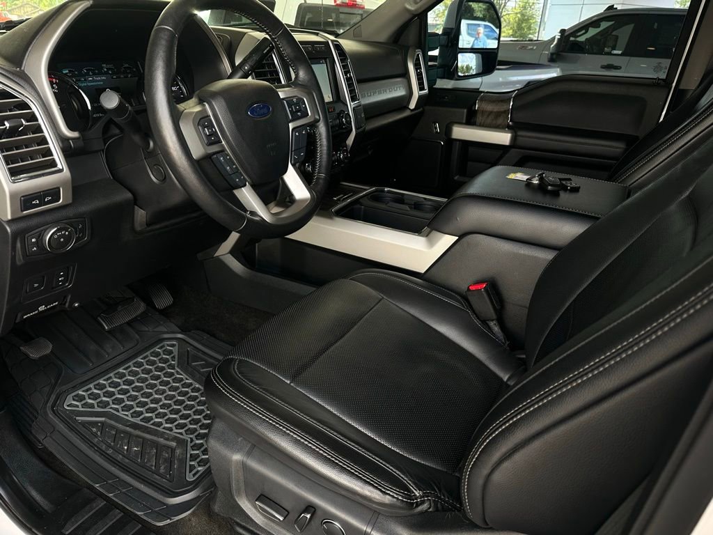 Used 2017 Ford F350 Lariat w/ Lariat Ultimate Package AWD/4WD image 10