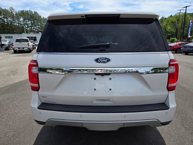 Used 2018 Ford Expedition XLT w/ Equipment Group 201A AWD/4WD image 7