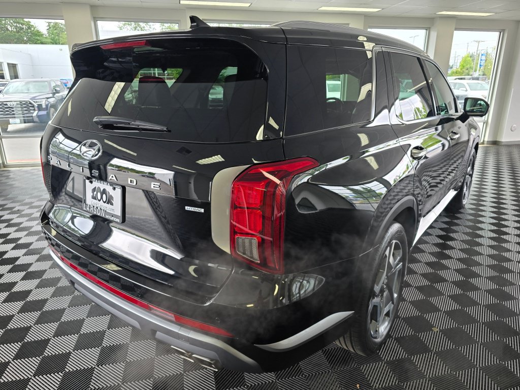 Used 2025 Hyundai Palisade SEL AWD/4WD image 3