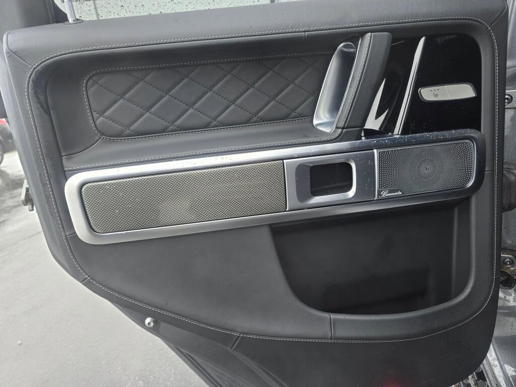 Used 2025 Mercedes-Benz G 63 AMG 4MATIC image 19