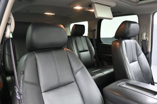 Used 2013 Chevrolet Tahoe LT AWD/4WD image 29