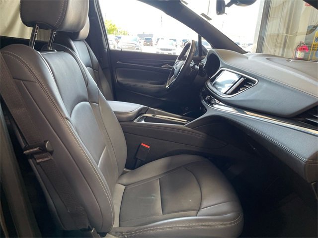 Used 2024 Buick Enclave Premium image 25