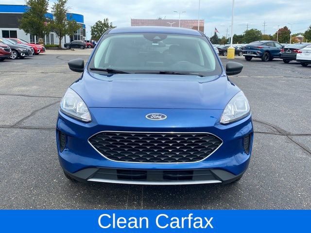 Used 2022 Ford Escape SE image 2