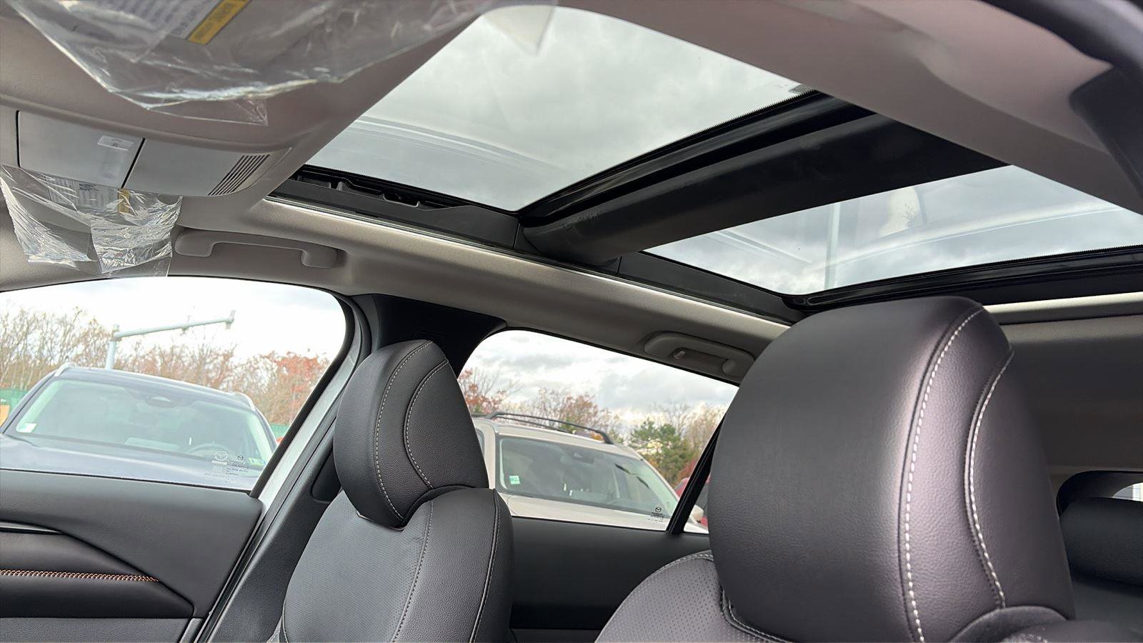 New 2025 MAZDA CX-50 AWD 2.5 Hybrid w/ Weather Package image 11