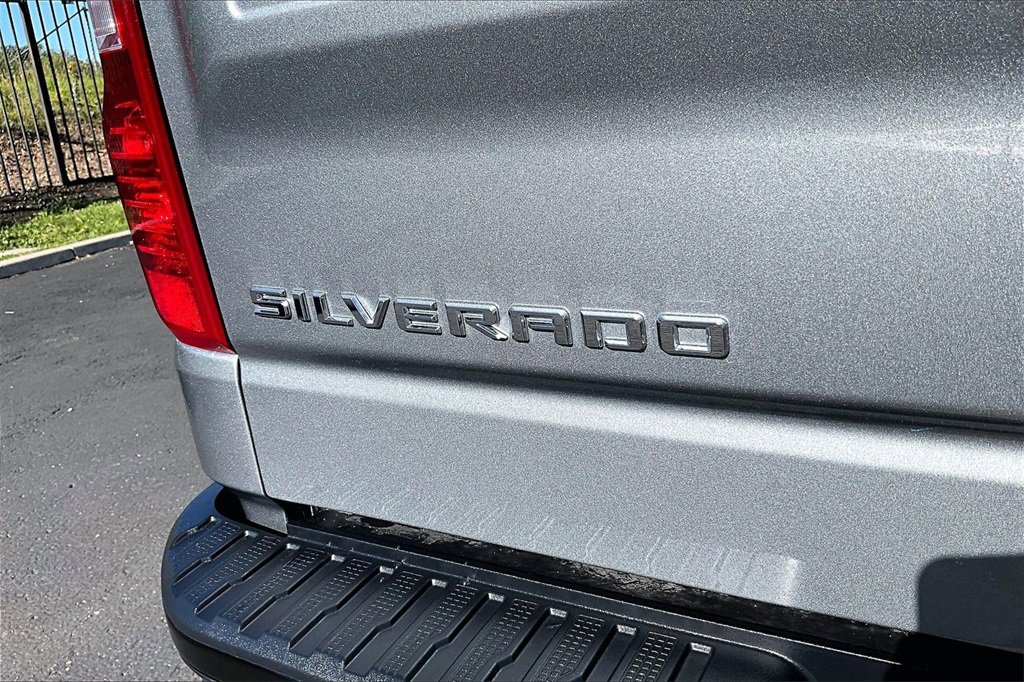 Used 2025 Chevrolet Silverado 1500 W/T w/ Trailering Package image 25