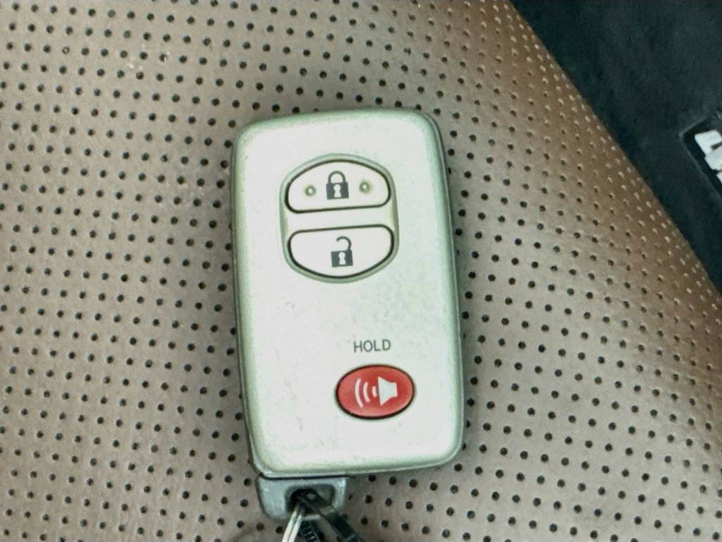 Used 2019 Toyota 4Runner Limited RWD image 37
