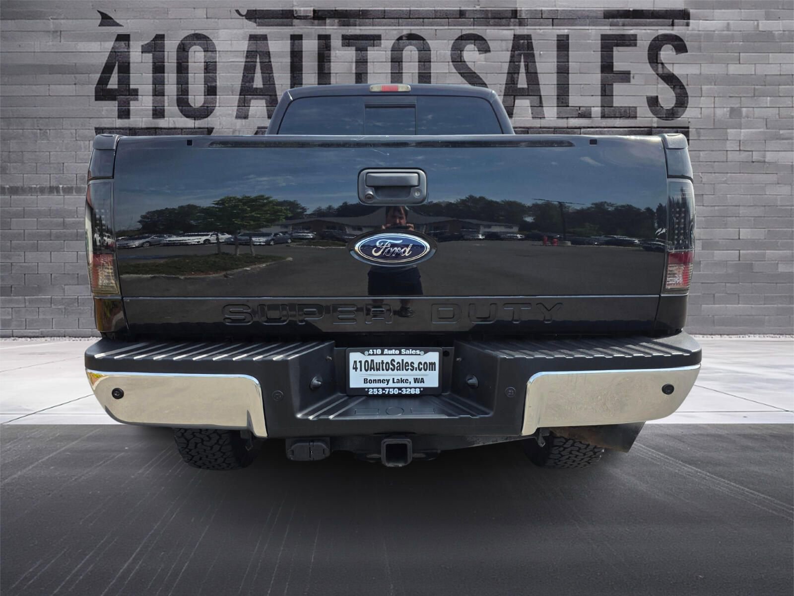 Used 2011 Ford F250 Lariat w/ FX4 4X4 Off-Road Pkg image 4