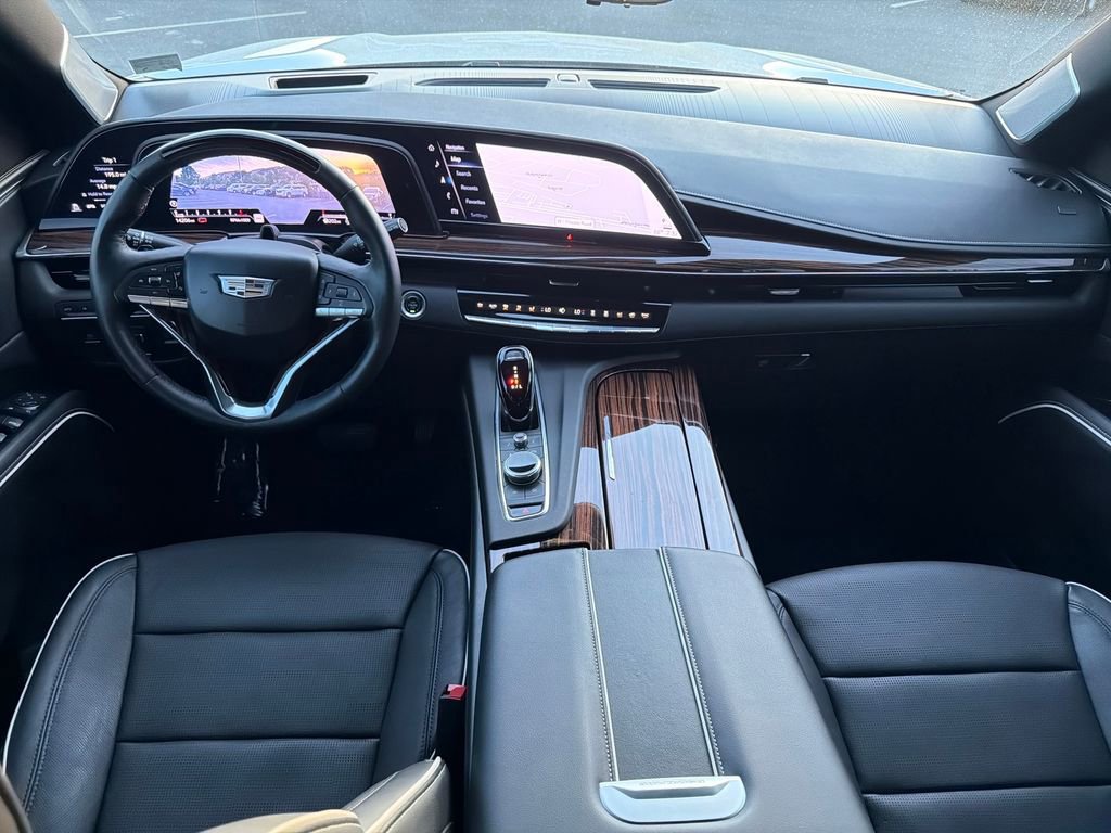Certified 2024 Cadillac Escalade Premium Luxury w/ Performance Package AWD/4WD image 11