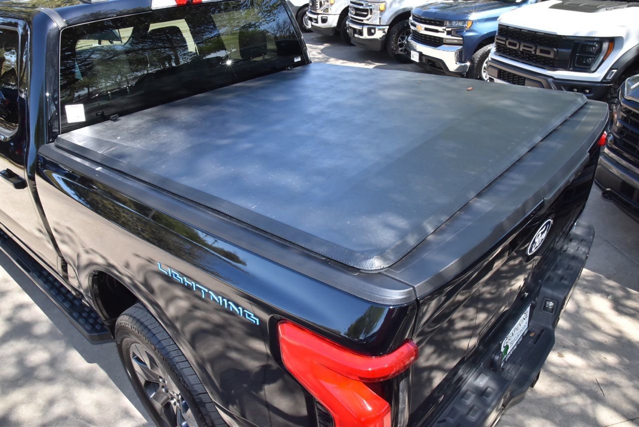 Used 2025 Ford F150 Lightning Flash AWD/4WD image 33