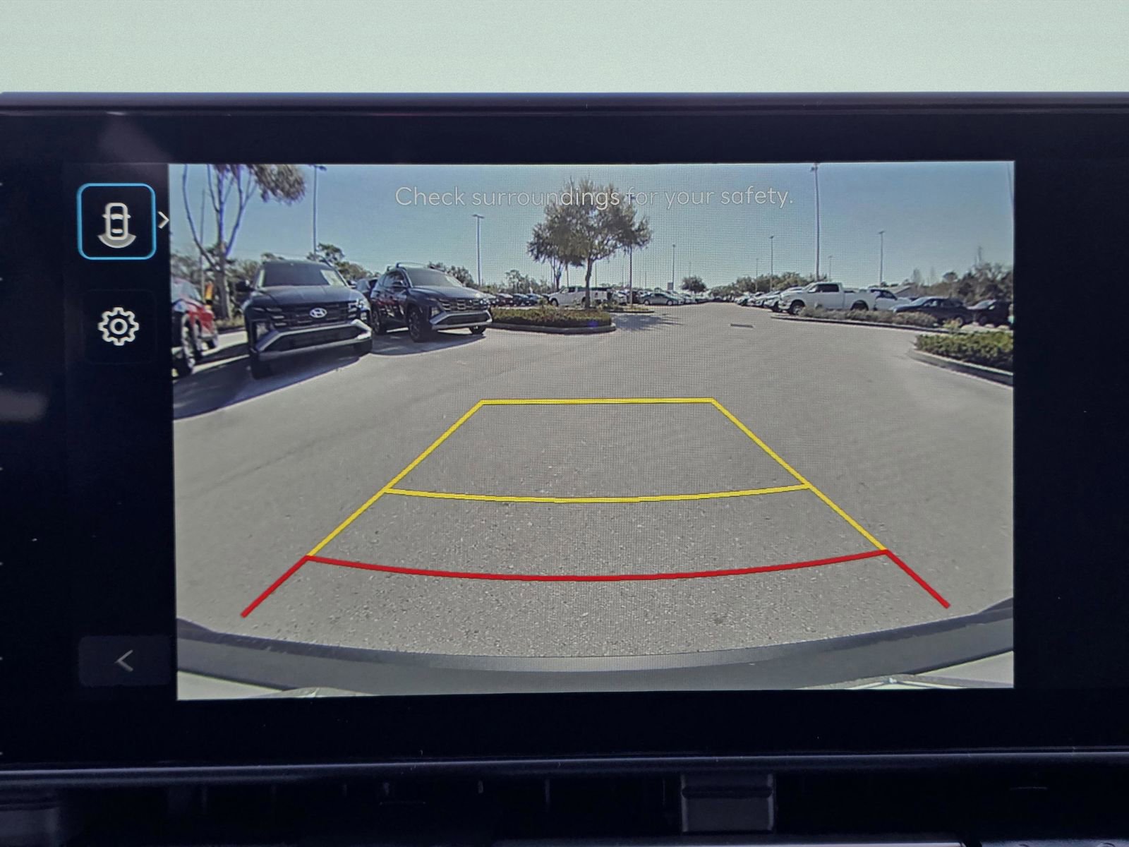 New 2026 Hyundai Kona SE image 19