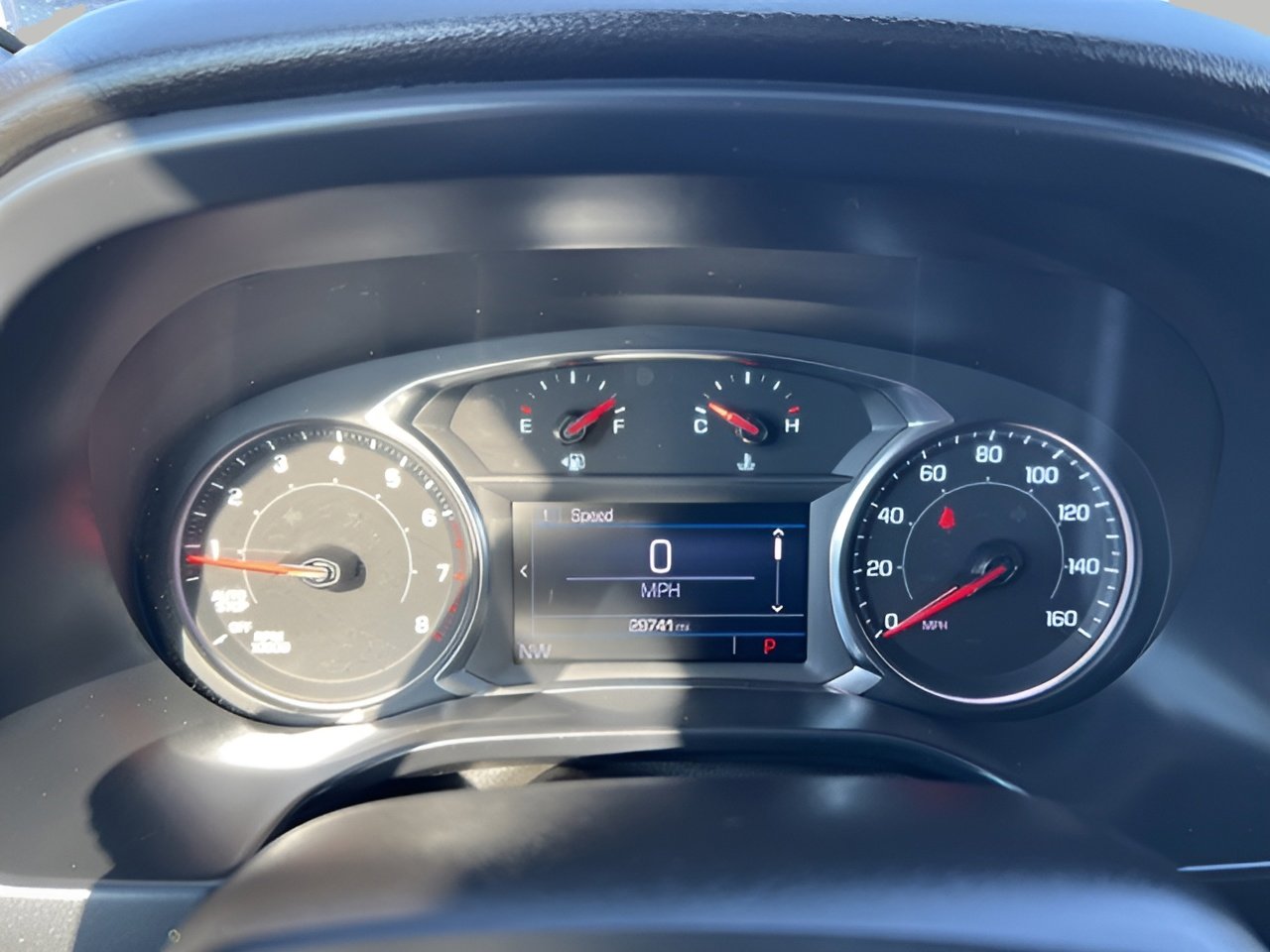 Used 2023 GMC Acadia SLE w/ Driver Convenience Package image 21