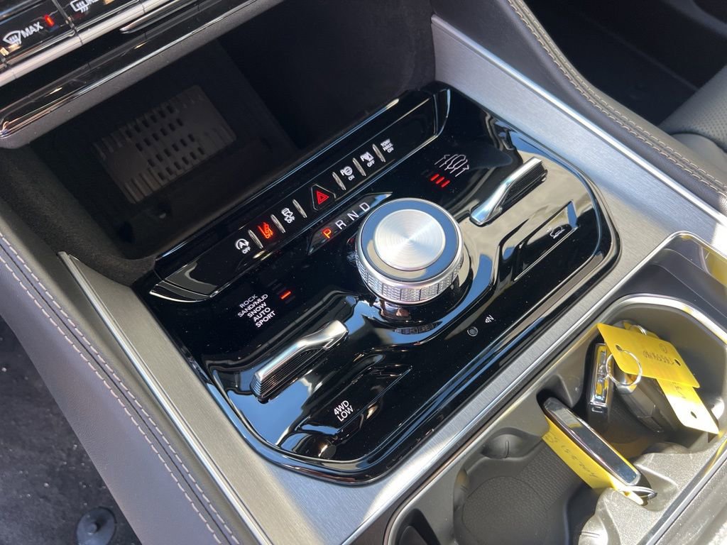 New 2026 Jeep Grand Wagoneer Limited image 20