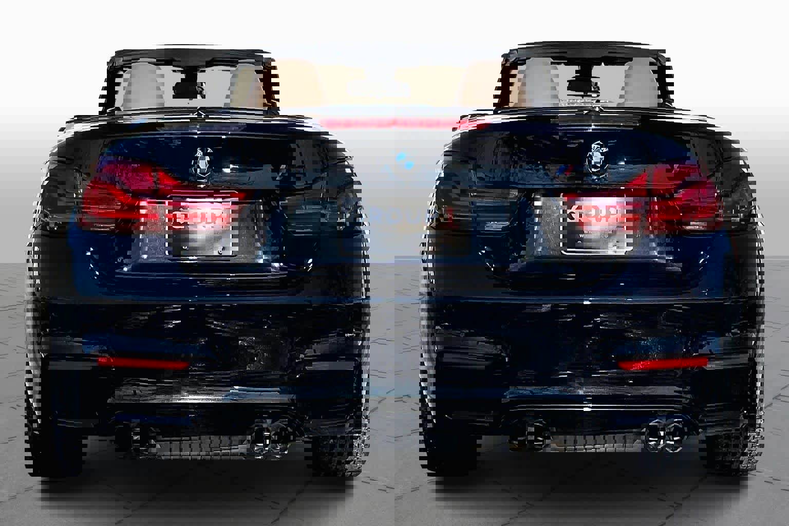 Used 2018 BMW M4 Convertible w/ Competition Package image 5