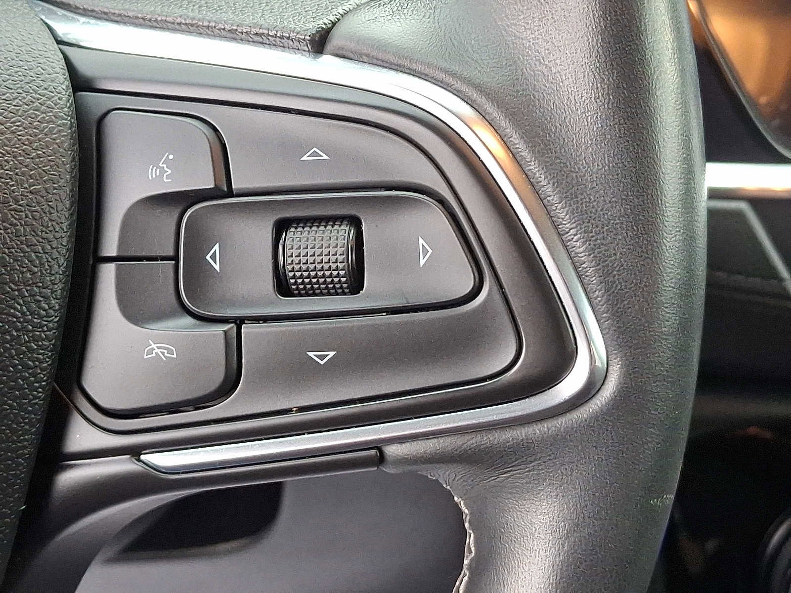 Certified 2023 Buick Encore GX Preferred w/ Cold Weather Comfort Package image 21