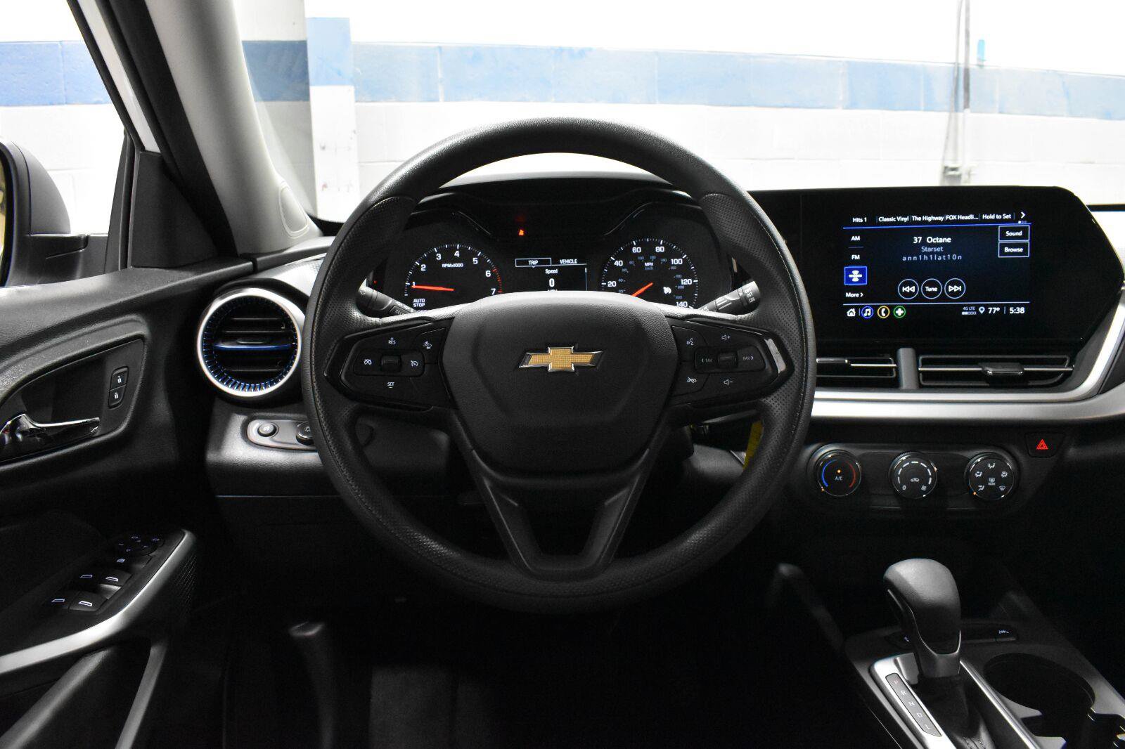 Used 2026 Chevrolet Trax LS w/ Driver Confidence Package FWD image 6