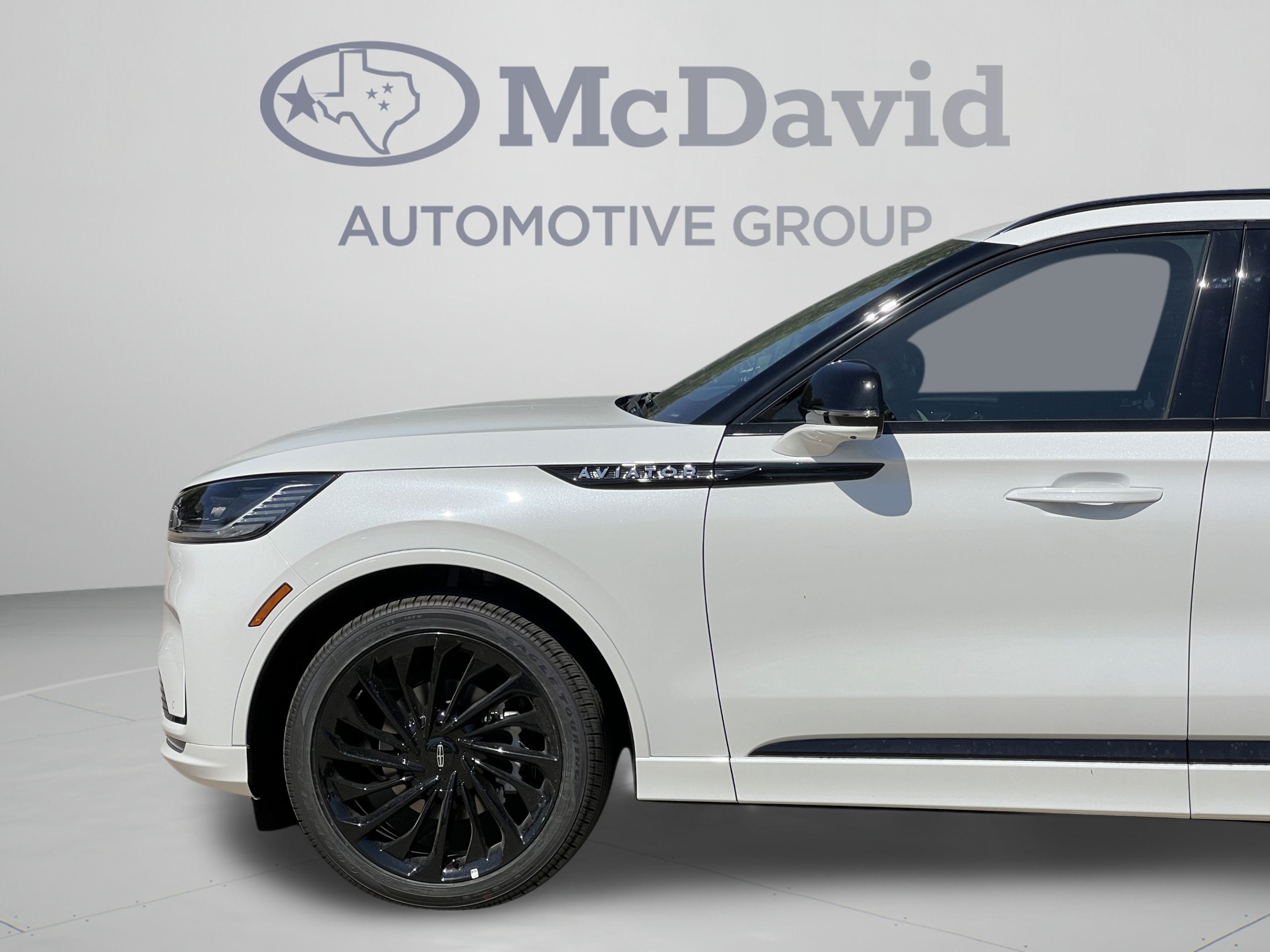 New 2026 Lincoln Aviator Reserve AWD/4WD image 30