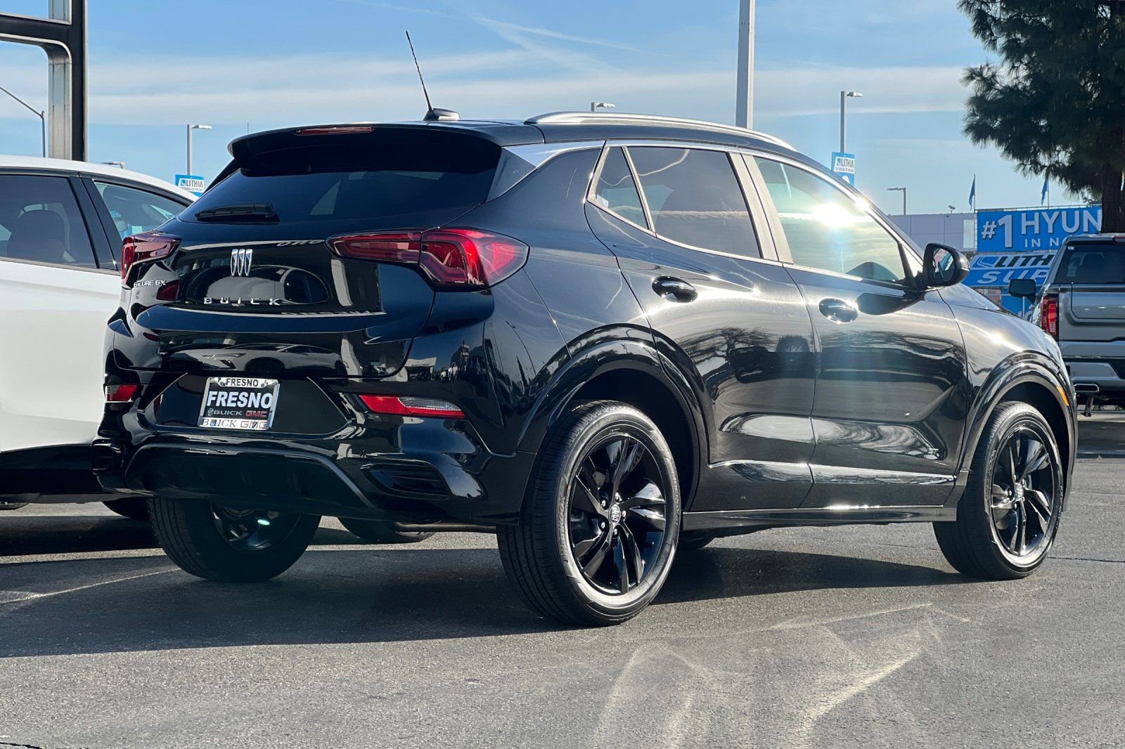 New 2026 Buick Encore GX Sport Touring image 5