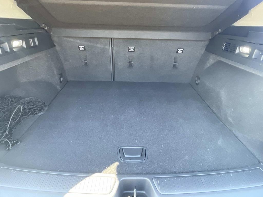 Used 2023 Buick Envision Avenir image 11