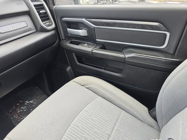 Used 2024 RAM 3500 Big Horn AWD/4WD image 18