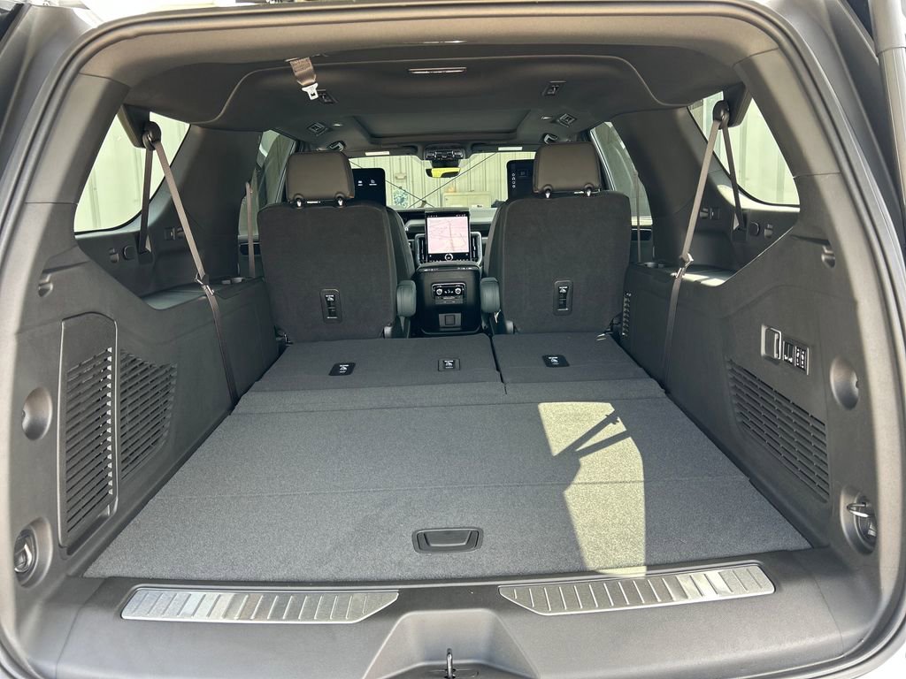 New 2026 GMC Yukon XL AT4 image 48