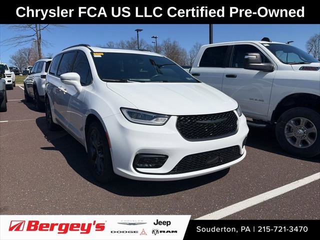 Certified 2021 Chrysler Pacifica Limited w/ Premium & Safety Sphere Group image 1