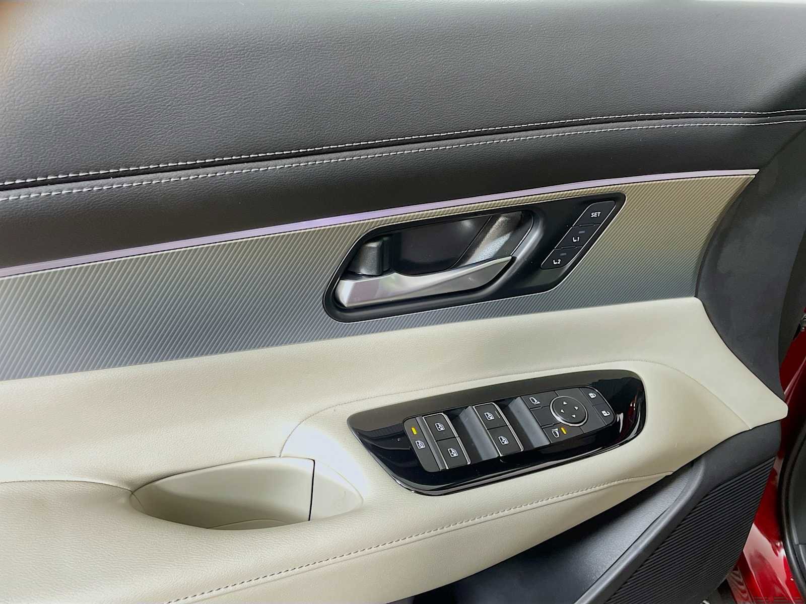 Used 2025 Nissan Murano SL w/ Cargo Package image 16