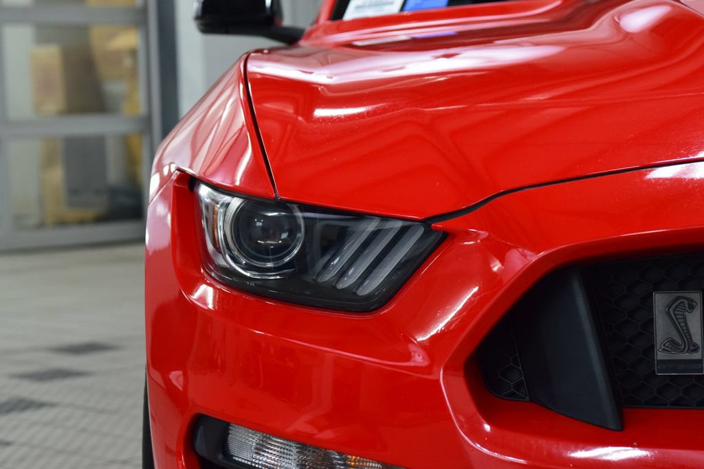 Used 2016 Ford Mustang Shelby GT350 w/ Technology Package RWD image 12