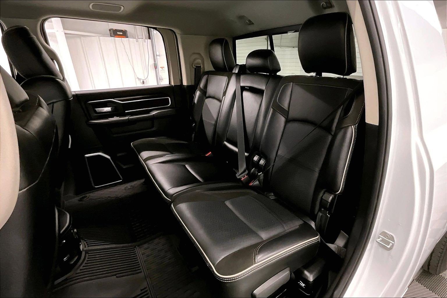 Used 2024 RAM 2500 Laramie w/ Safety Group AWD/4WD image 24