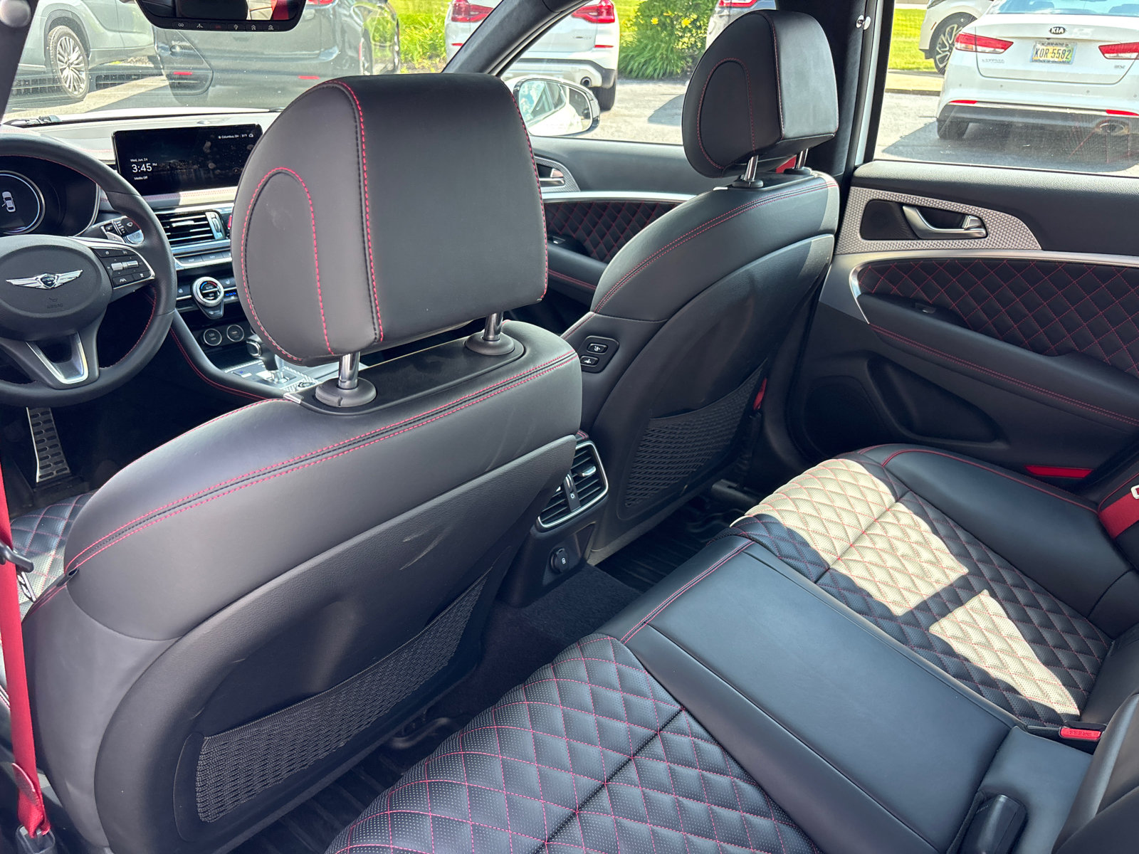 Used 2023 Genesis G70 3.3T w/ Sport Prestige Package AWD/4WD image 28