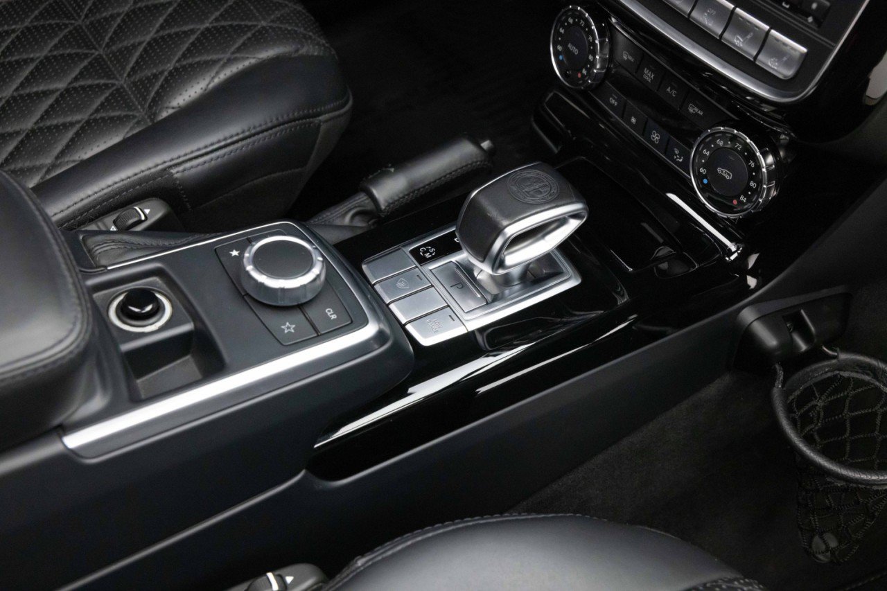Used 2016 Mercedes-Benz G 63 AMG 4MATIC image 36