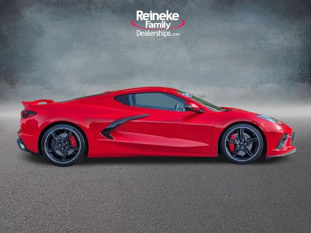 Used 2020 Chevrolet Corvette Stingray Premium Cpe w/ 3LT Preferred Equipment Group RWD image 4