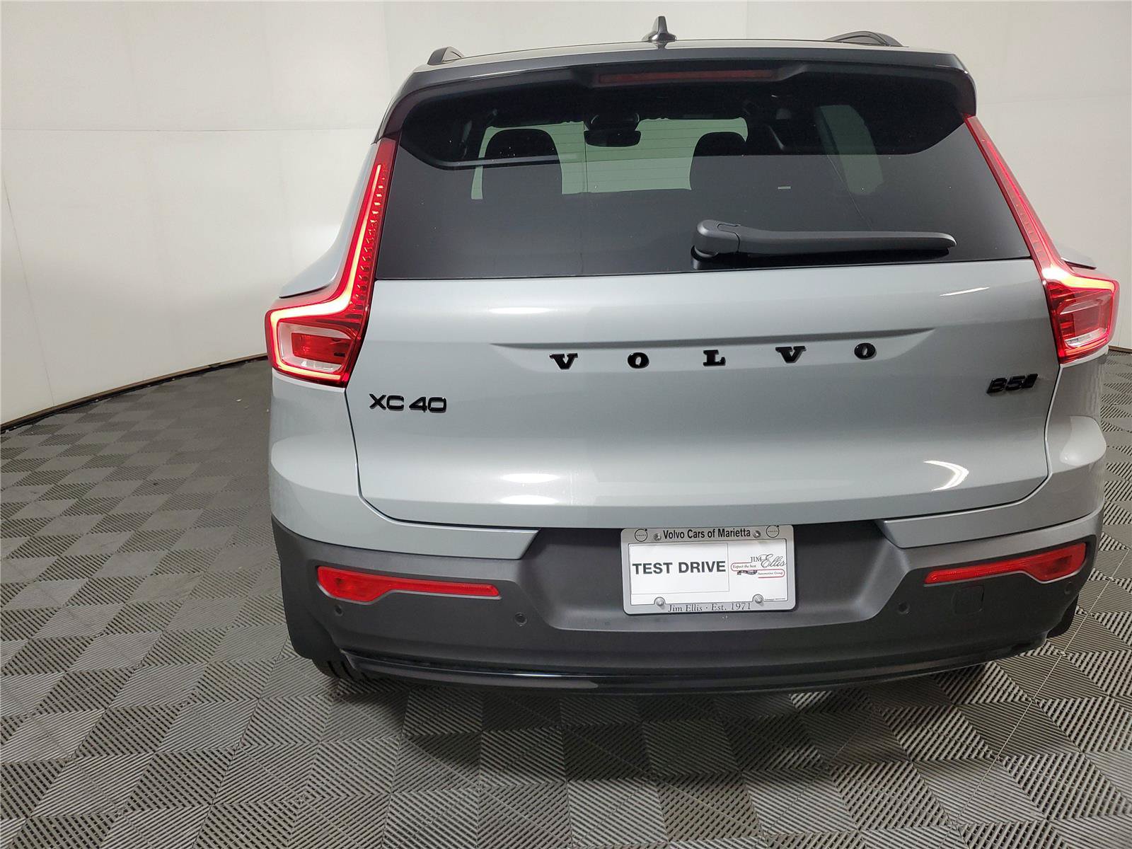 New 2026 Volvo XC40 B5 Ultra w/ Climate Package AWD/4WD image 5