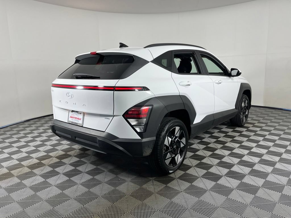 Used 2025 Hyundai Kona SEL AWD/4WD image 8