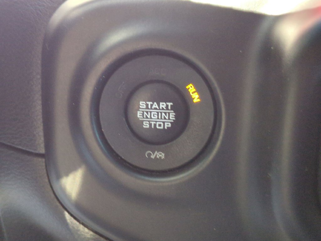 Used 2021 Jeep Wrangler Unlimited Rubicon AWD/4WD image 28
