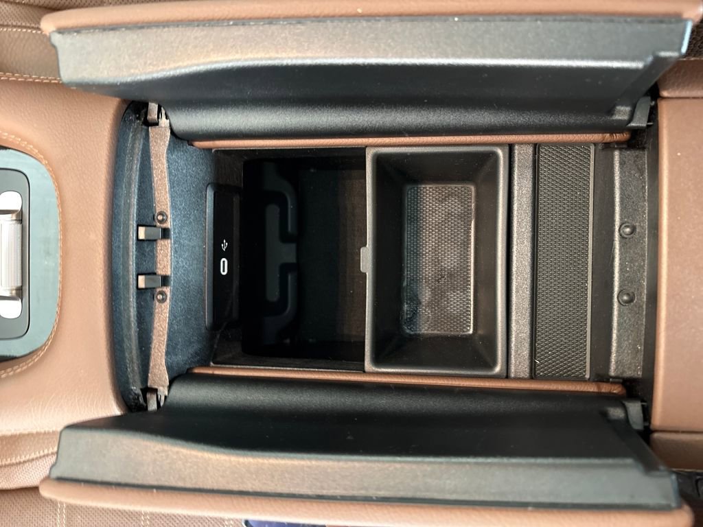 Used 2025 Mercedes-Benz GLS 450 4MATIC image 31