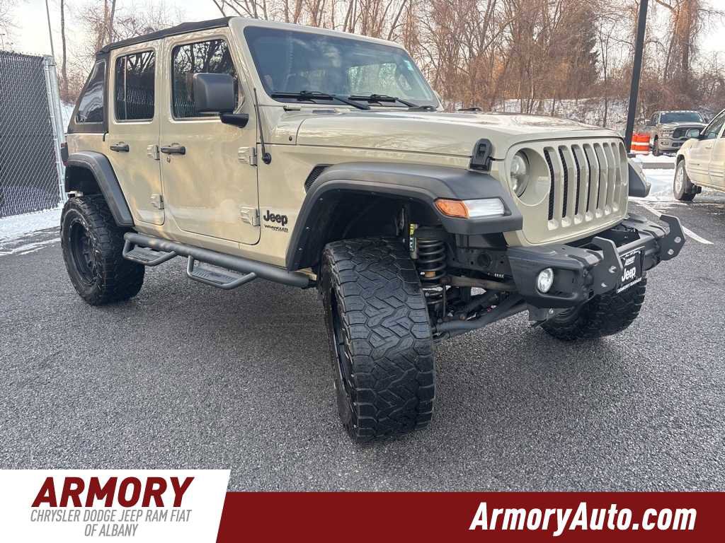 Used 2022 Jeep Wrangler Unlimited Sport image 3