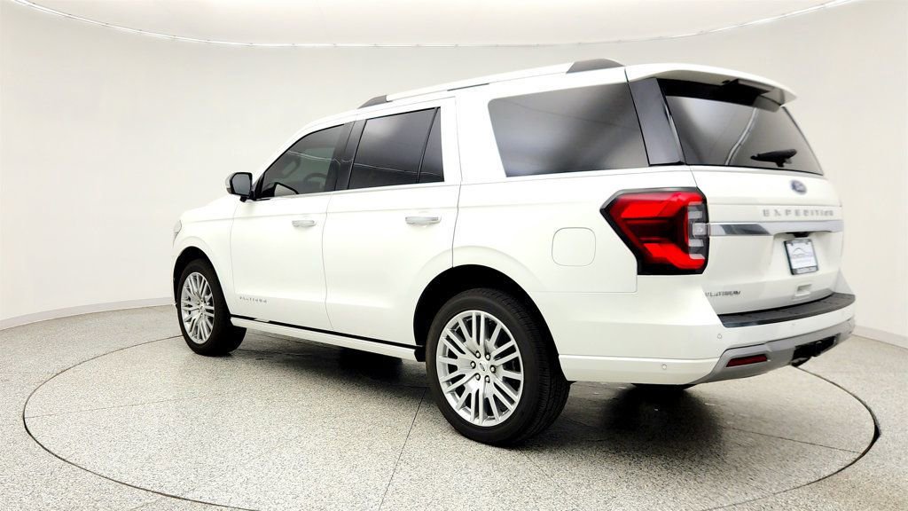 Used 2024 Ford Expedition Platinum AWD/4WD image 7