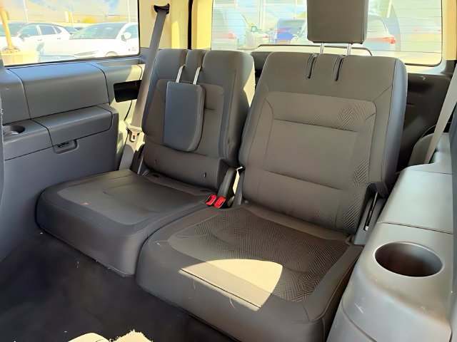 Used 2019 Ford Flex SEL w/ Class III Trailer Tow Package AWD/4WD image 17