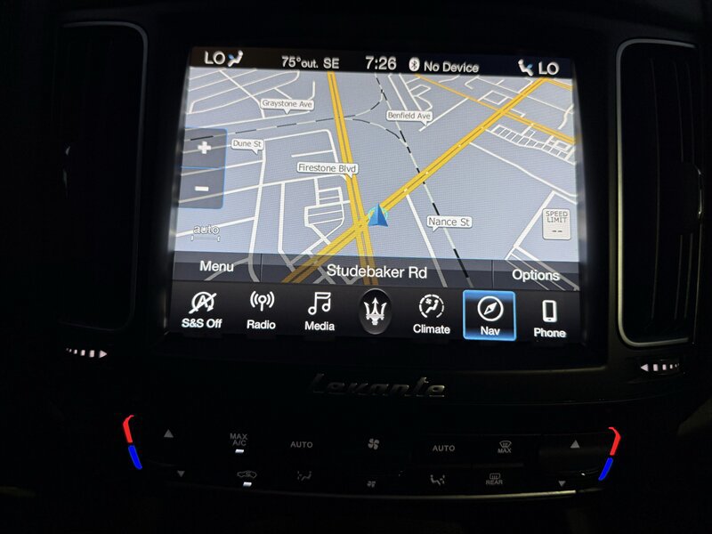 Used 2019 Maserati Levante GranSport AWD/4WD image 35