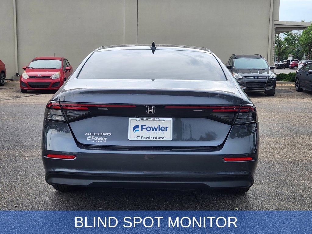 Used 2023 Honda Accord EX image 7
