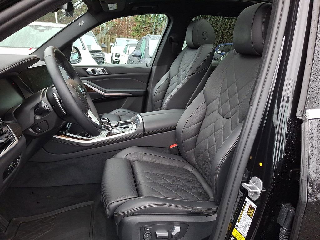 Certified 2023 BMW X5 xDrive40i AWD/4WD image 10