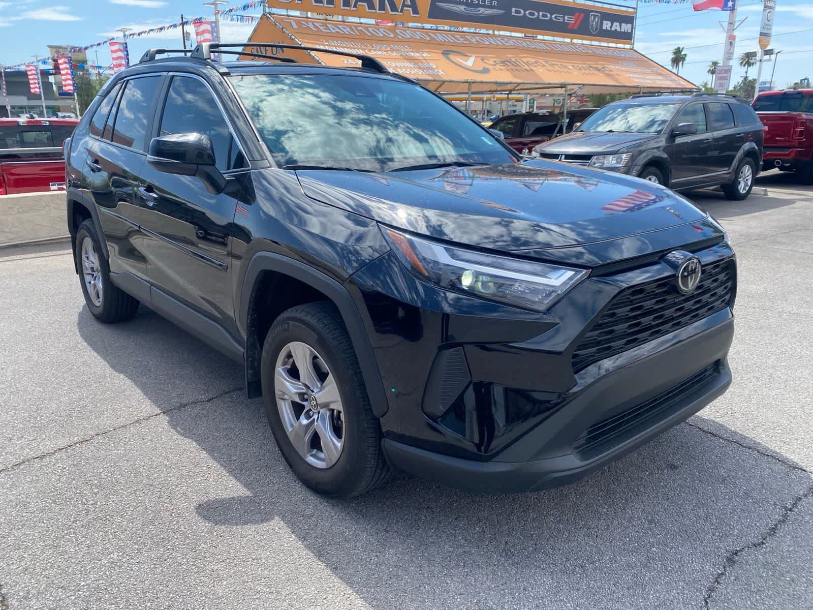 Used 2024 Toyota RAV4 XLE AWD/4WD image 3