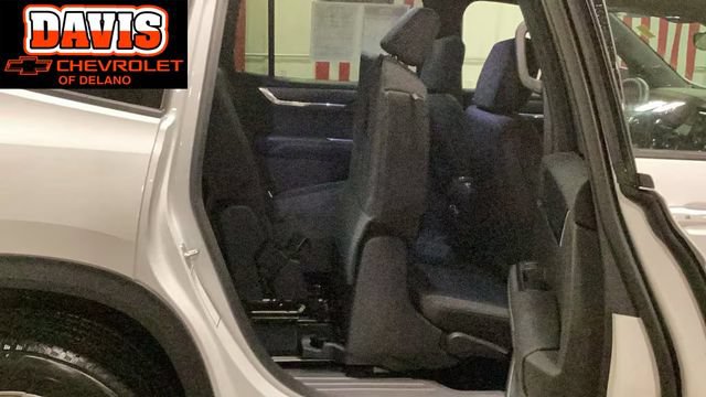 Used 2025 GMC Acadia Elevation AWD/4WD image 22