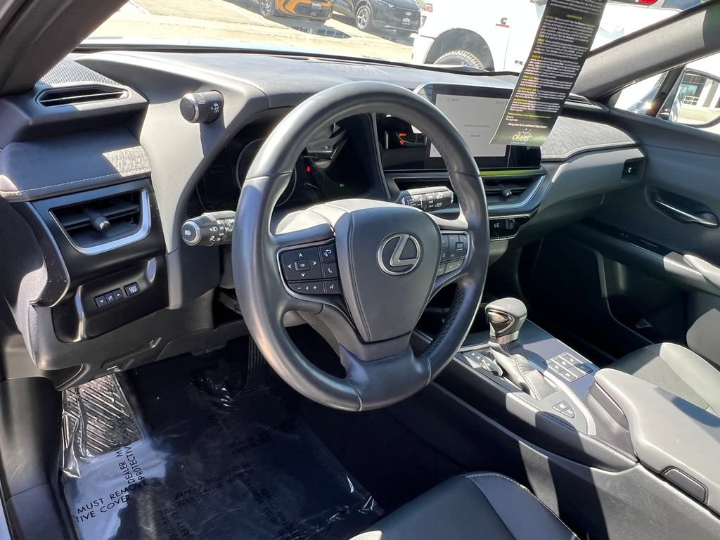Used 2024 Lexus UX 250h F Sport FWD image 27