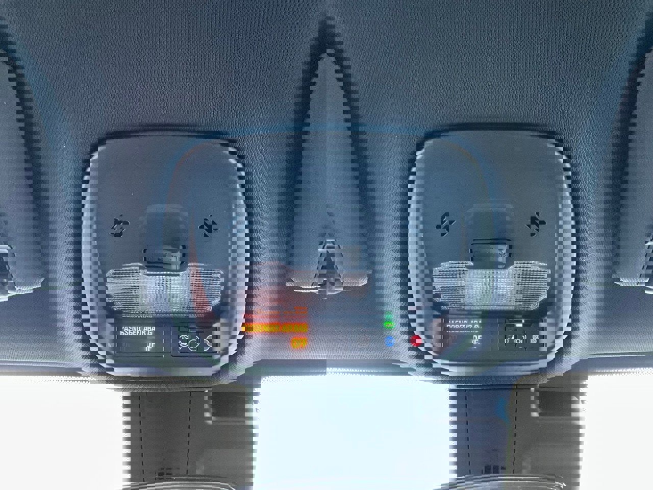 Used 2025 Buick Envista Preferred image 16