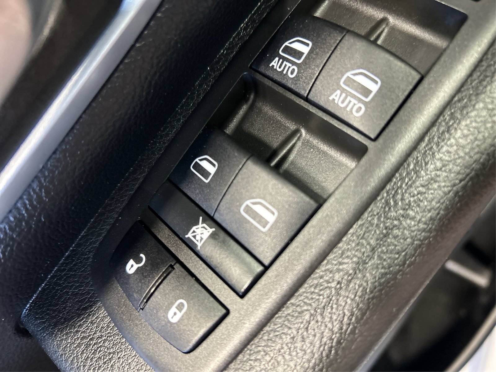 Used 2022 RAM 1500 Big Horn AWD/4WD image 29
