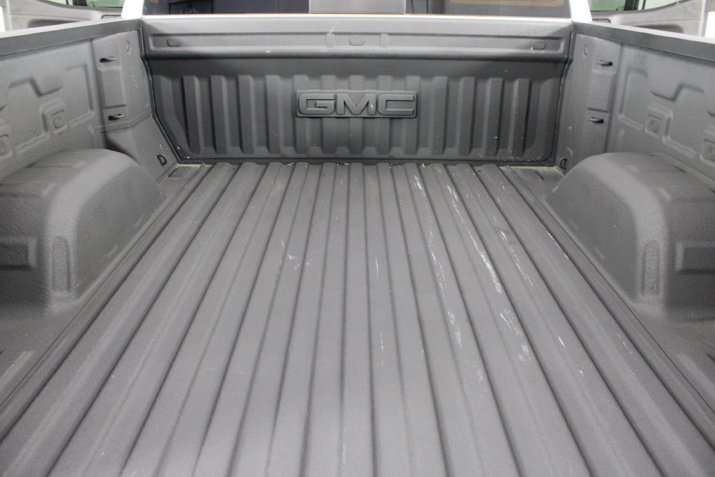 Used 2019 GMC Sierra 1500 SLT w/ SLT Premium Plus Package RWD image 21