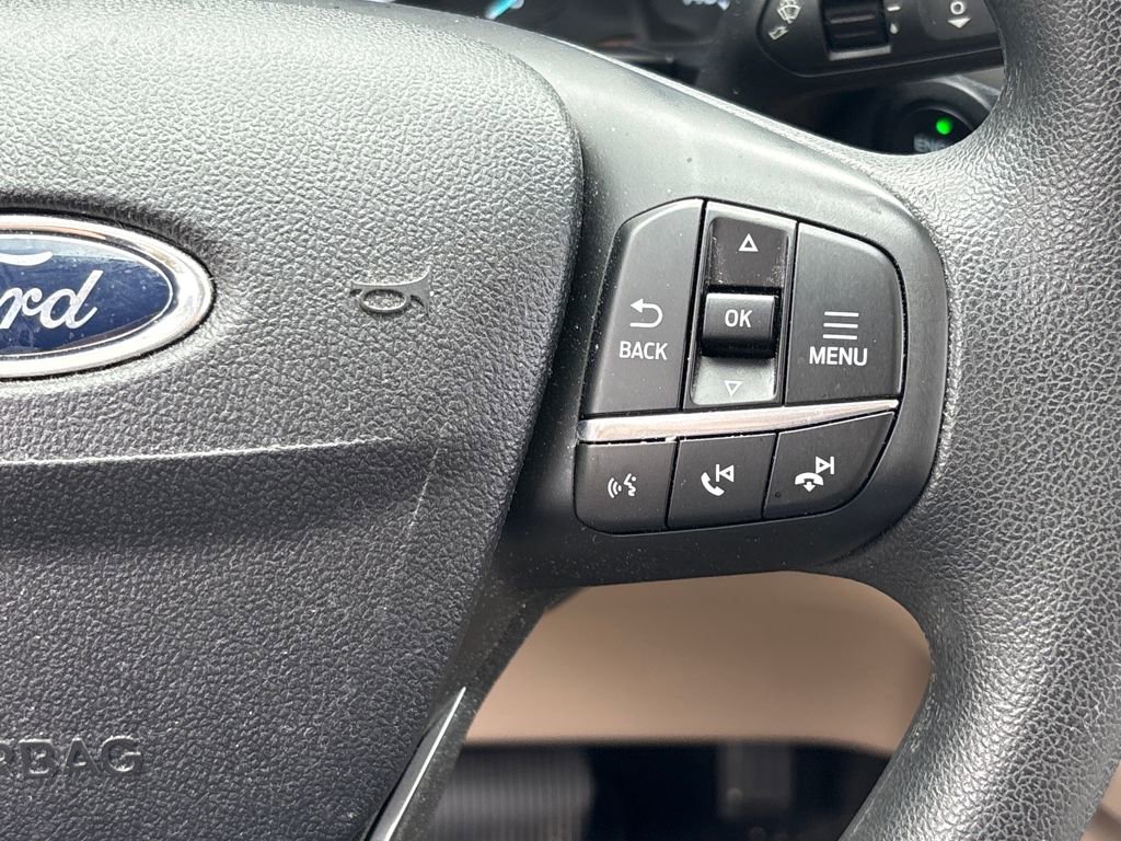 Used 2022 Ford Escape SE image 20